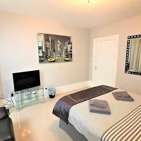 Marley Mansion Apartments - Borough بيركينهيد المظهر الخارجي الصورة