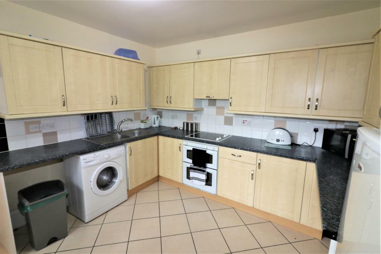 Marley Mansion Apartments - Borough بيركينهيد المظهر الخارجي الصورة
