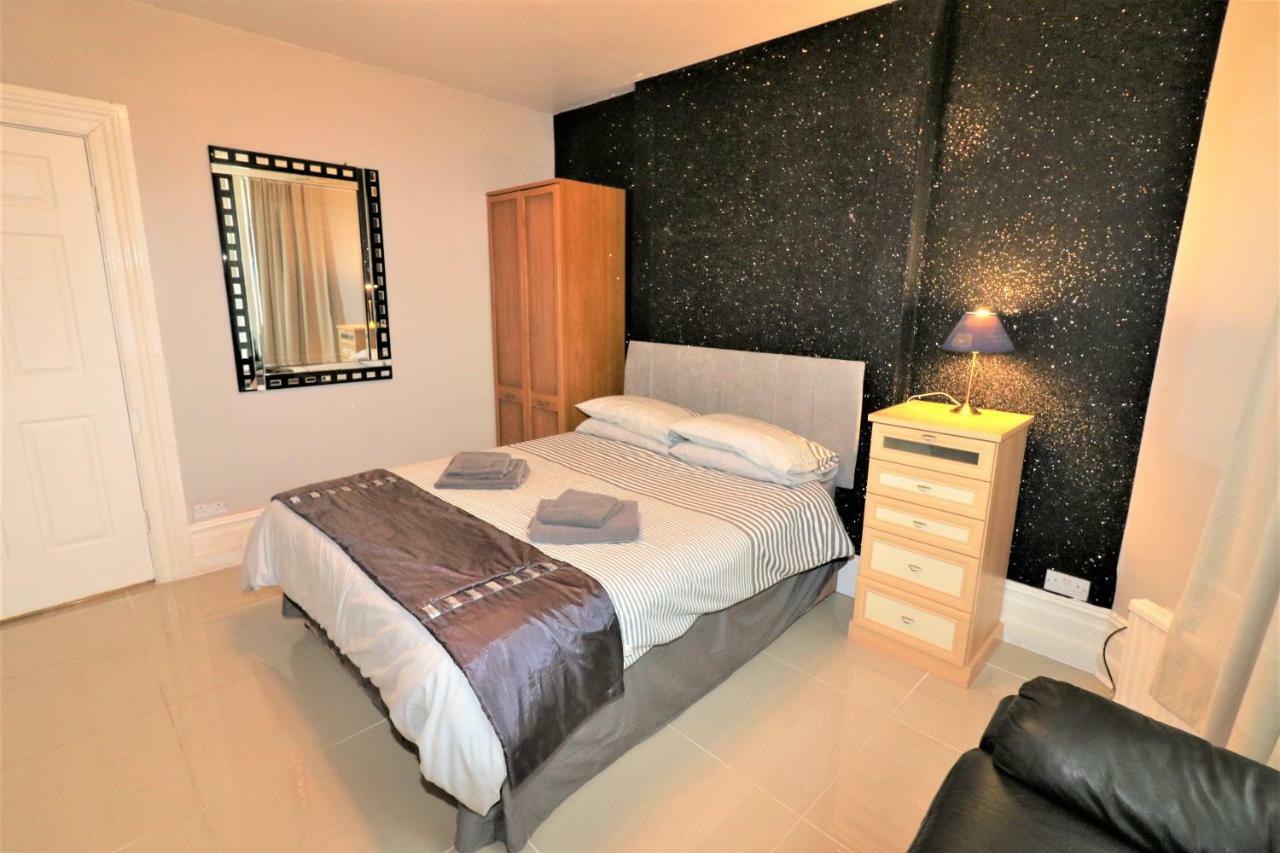 Marley Mansion Apartments - Borough بيركينهيد المظهر الخارجي الصورة
